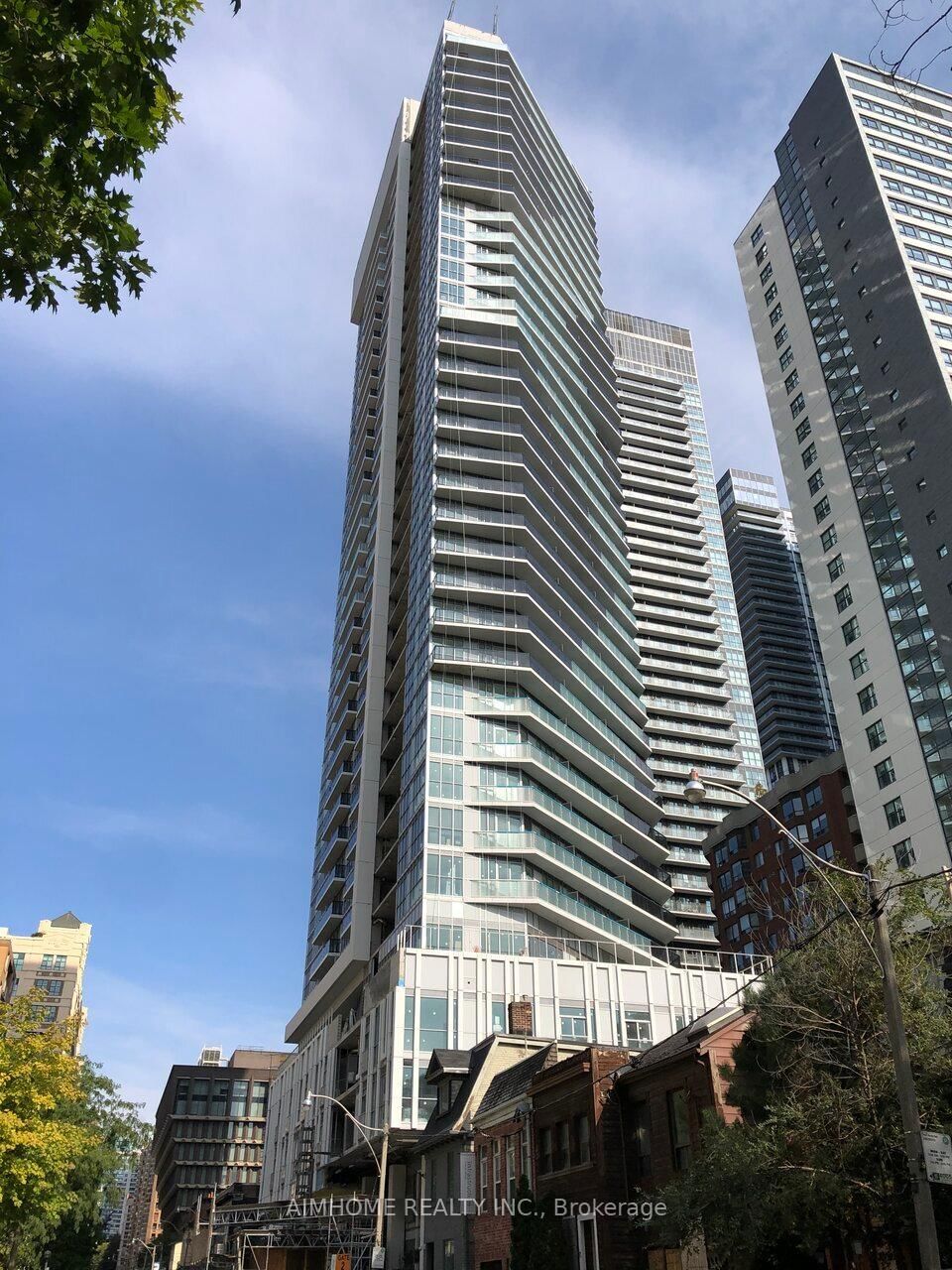 Condo for lease at 1602-77 Mutual Street, Toronto, Church-Yonge Corridor, M5B 2A9 - MLS: C12009512