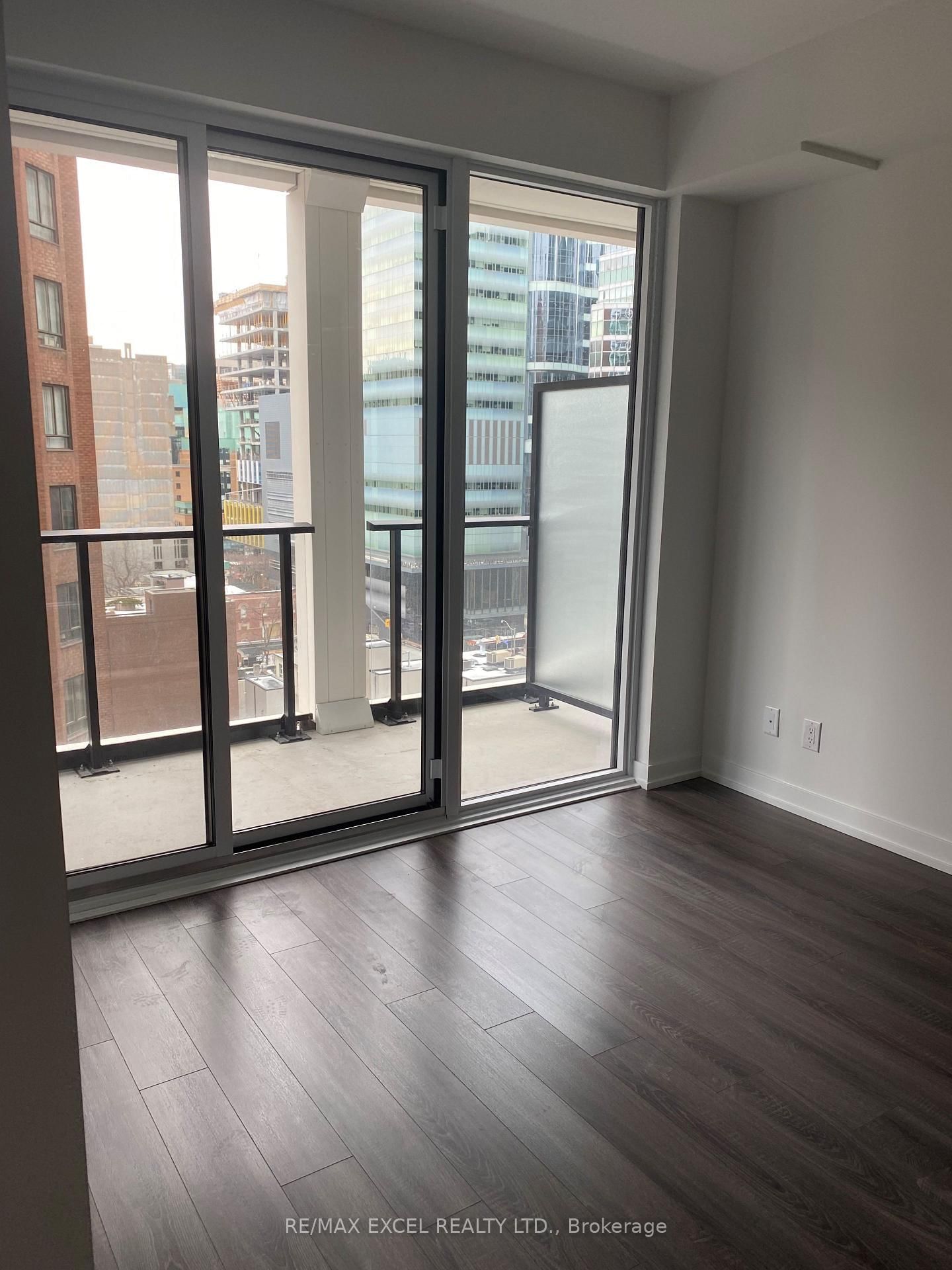 Condo for lease at 913-20 Edward Street, Toronto, Bay Street Corridor, M5G 1C9 - MLS: C12009565