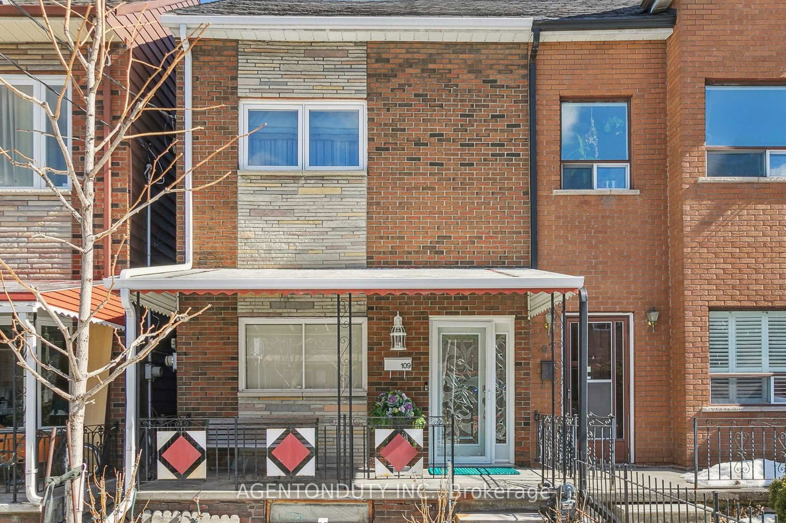 Semi-Detached House sold at 109 Lisgar Street, Toronto, Little Portugal, M6J 3G4 - MLS: C12009854