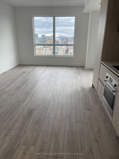 Unit 2011 — 108 Peter Street — more photos