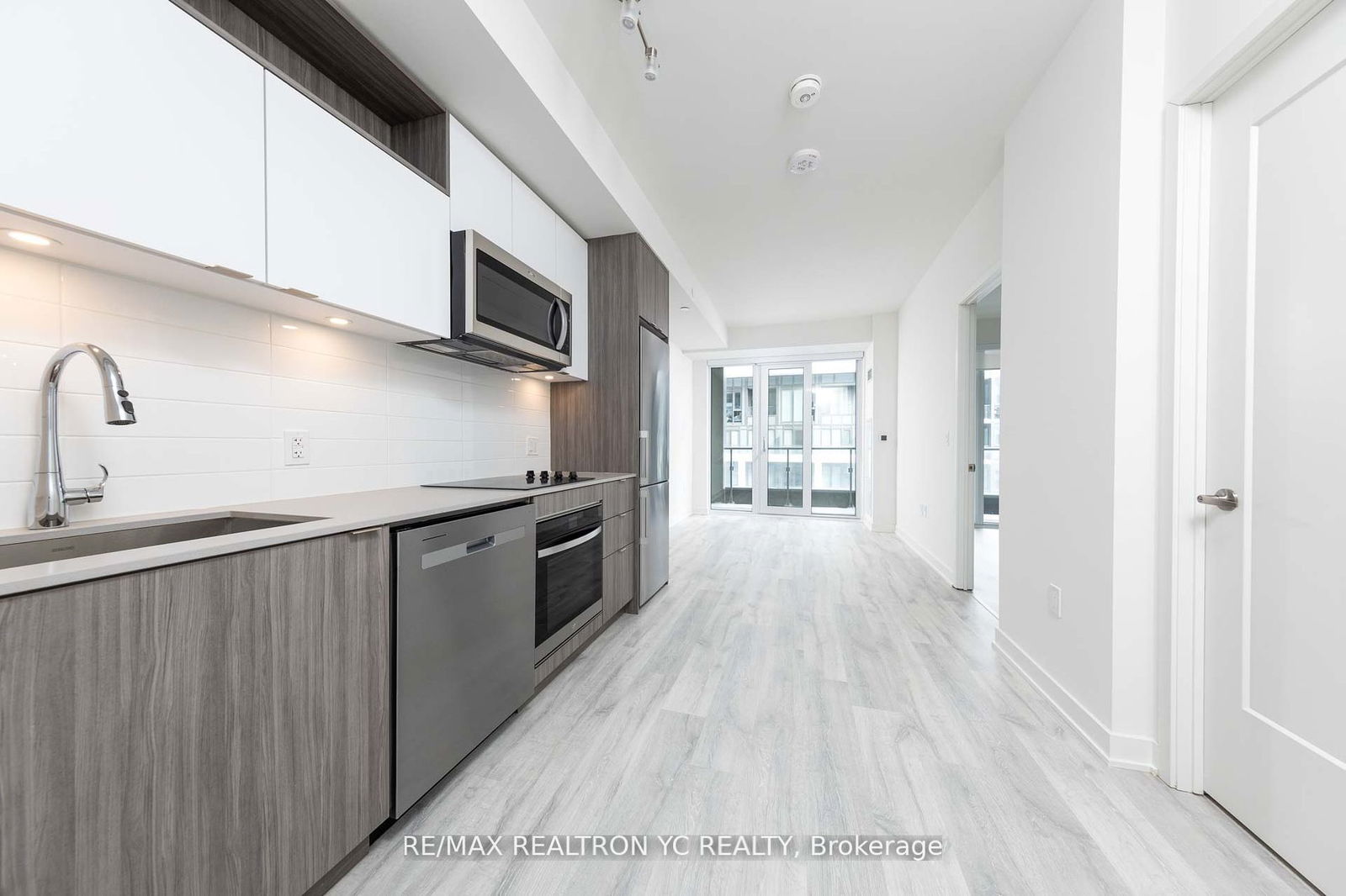 Condo for sale at 1838-135 Lower Sherbourne Street, Toronto, Moss Park, M5A 1Y4 - MLS: C12009929