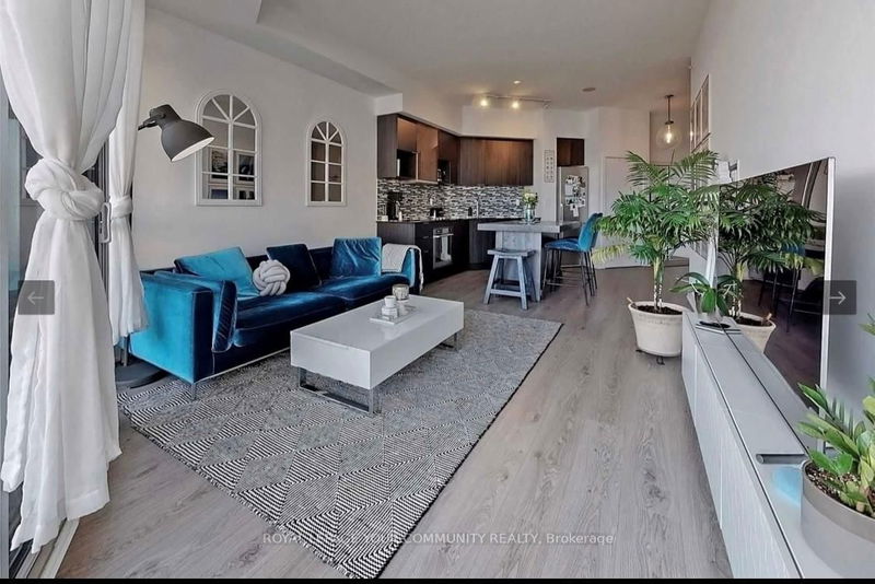 home for lease on 219-99 The Donway N/A W