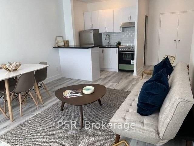 home for lease on 201-256 Sherbourne Street