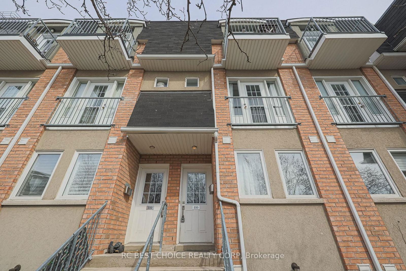 Townhouse for sale at 233-10 Merchant Lane, Toronto, Dufferin Grove, M6P 4J6 - MLS: C12010905