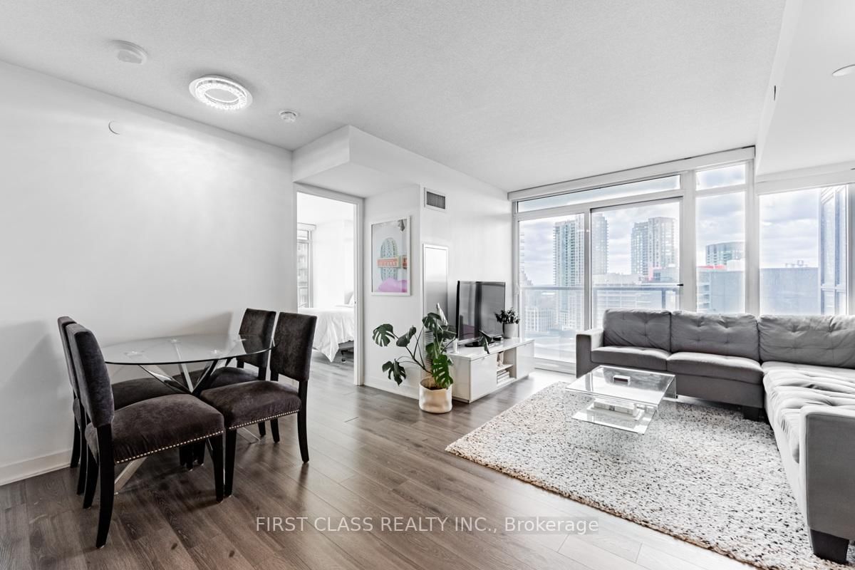 Condo for sale at 1811-80 Queens Wharf Road, Toronto, Waterfront Communities C1, M5V 0J3 - MLS: C12011029