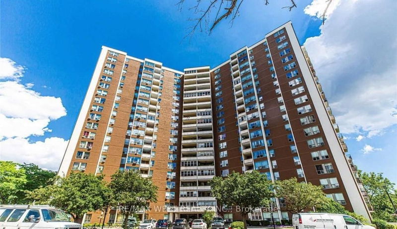 home for lease on 812-60 Pavane Linkway N/A