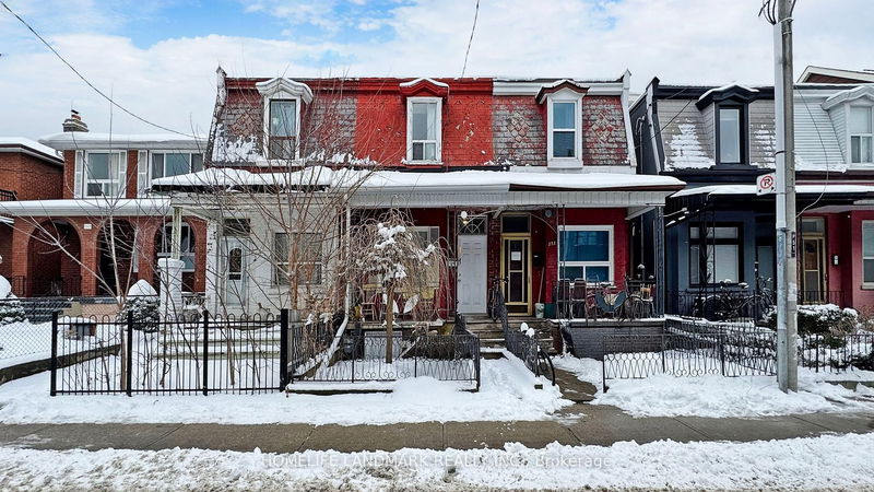 home for lease on 2nd Fl-255 Manning Avenue