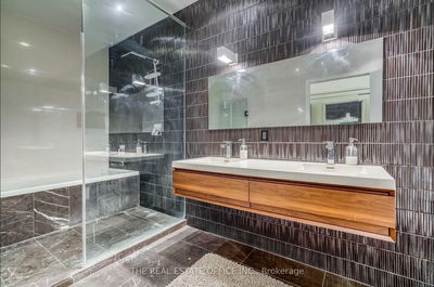 Unit PH02 — 25 Capreol Crt, Toronto - Waterfront Communities C1 image-0-3