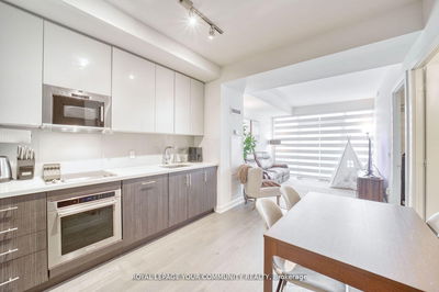 Unit 1711 — 330 Richmond St, Toronto - Waterfront Communities C1 image-0-1