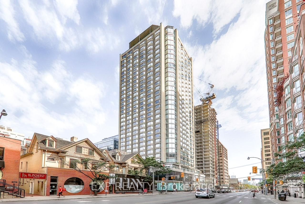 Condo for lease at 1509-155 Yorkville Avenue, Toronto, Annex, M5R 0B4 - MLS: C12011329