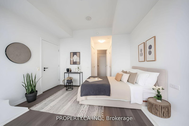 2704 - 89 Dunfield Ave, Toronto, M4S 0A4 | Image 2