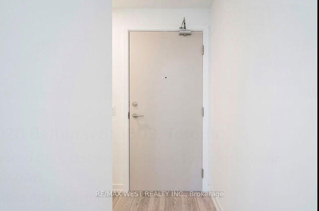 1209 - 2020 Bathurst Street