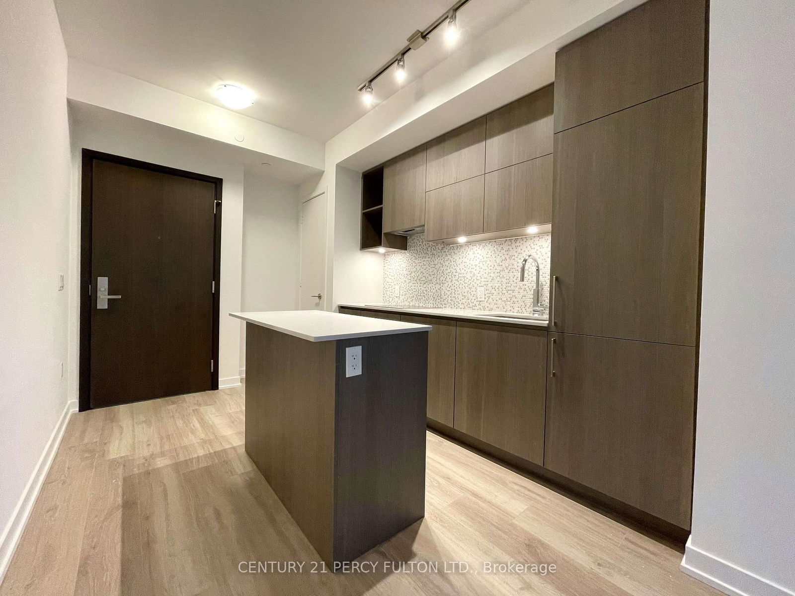 Condo leased at 2507-1 Yorkville Avenue, Toronto, Annex, M4W 1L1 - MLS: C12013778