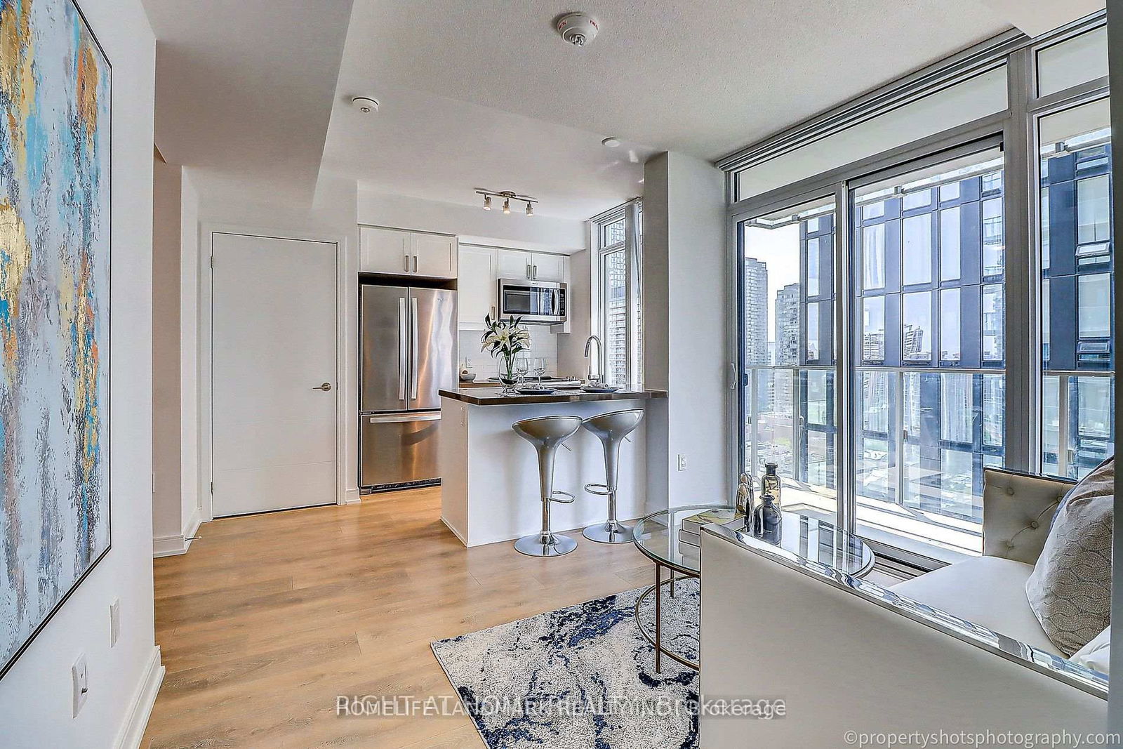 Condo for lease at 2111-50 Wellesley Street, Toronto, Church-Yonge Corridor, M4Y 0C8 - MLS: C12013893