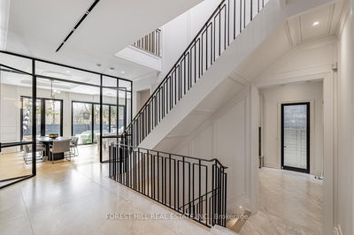 227 Strathallan Wood, Toronto - Bedford Park-Nortown image-0-1