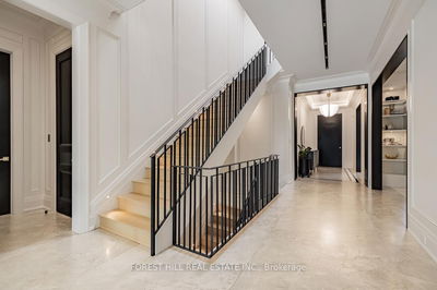 227 Strathallan Wood, Toronto - Bedford Park-Nortown image-0-2