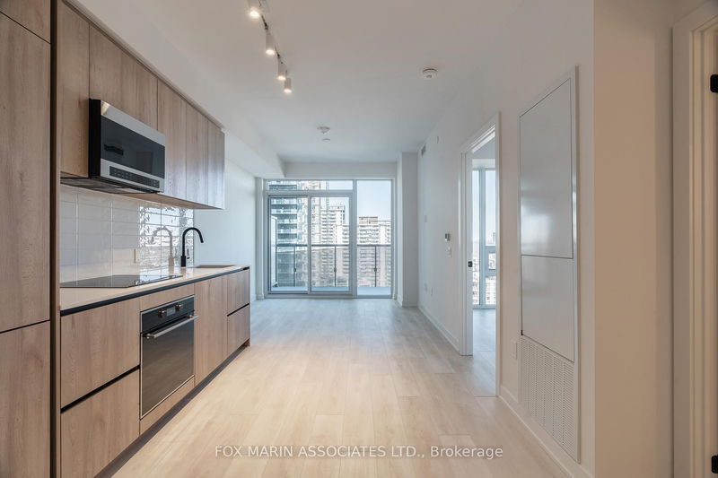 home for lease on 1808-117 Broadway Avenue