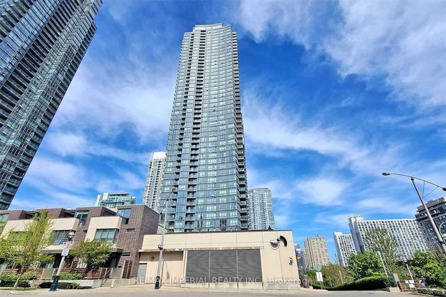 2808 - 11 Brunel Court