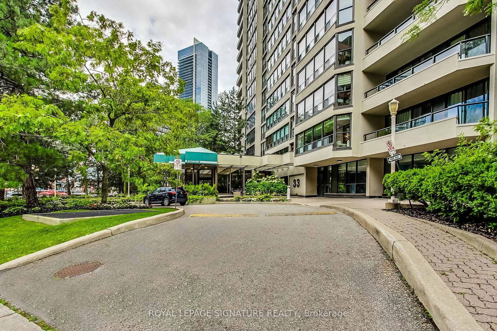 Condo for sale at 2107-33 Elmhurst Avenue, Toronto, Lansing-Westgate, M2N 6G8 - MLS: C12014154