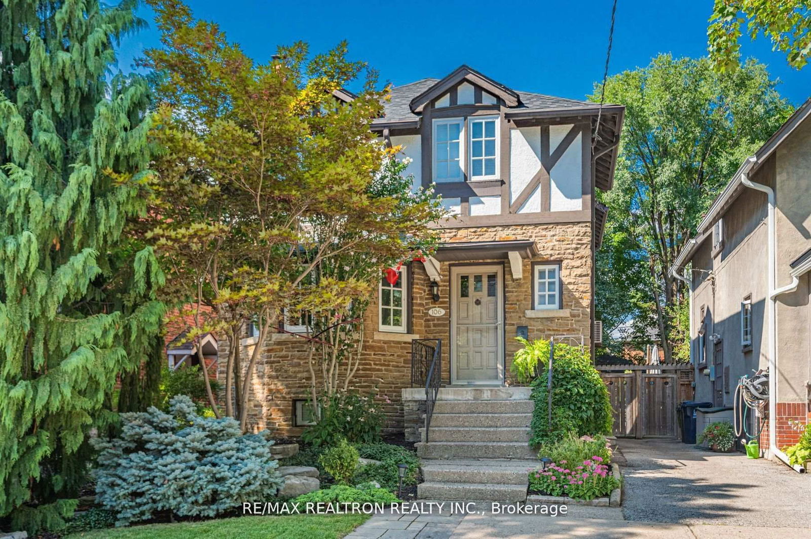 Detached House for sale at 106 Brooke Avenue, Toronto, Bedford Park-Nortown, M5M 2K4 - MLS: C12014300