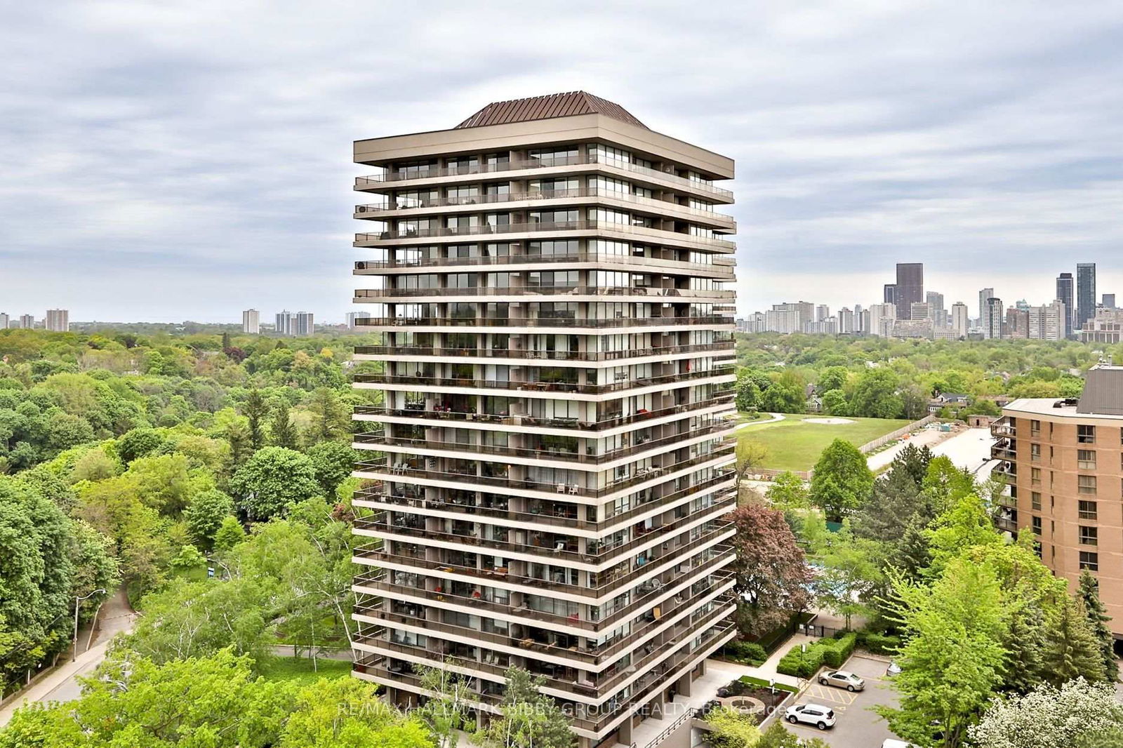 Condo for sale at 601-20 Avoca Avenue, Toronto, Rosedale-Moore Park, M4T 2B8 - MLS: C12014306