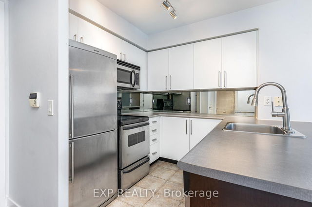 1810 - 50 Lynn Williams Street