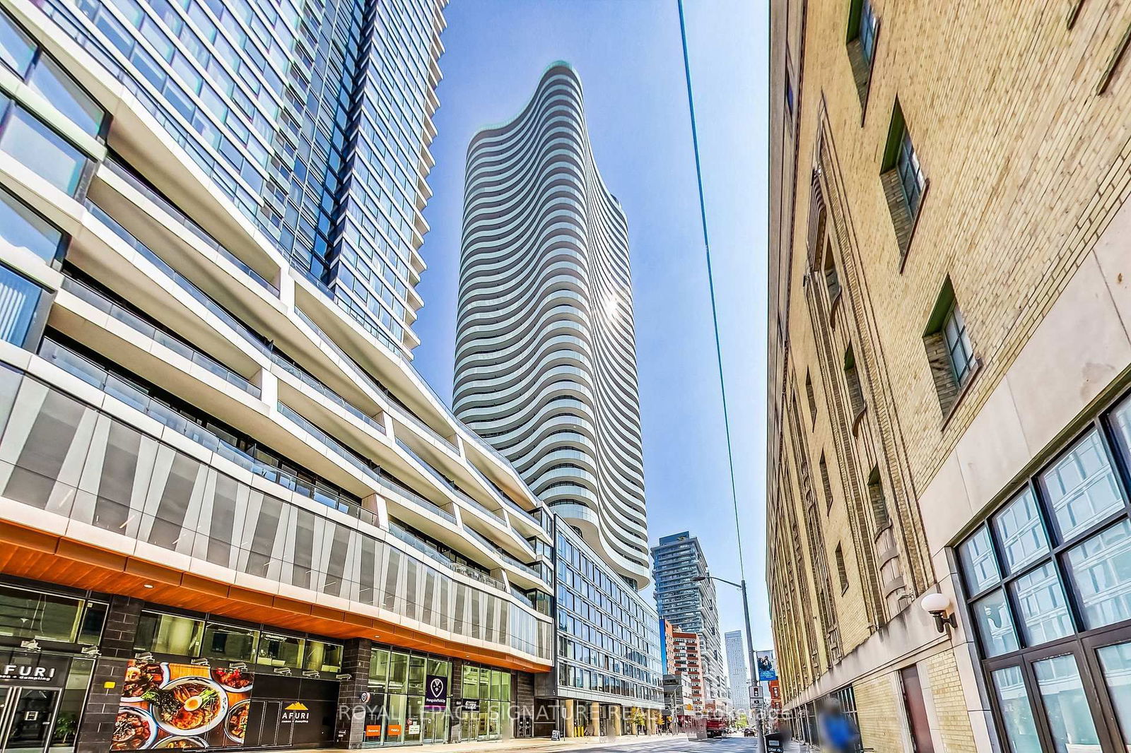 Condo for sale at 4002-403 Church Street, Toronto, Church-Yonge Corridor, M4Y 0C9 - MLS: C12014926