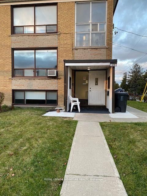 Building at 236 Overbrook Place, Toronto, Bathurst Manor