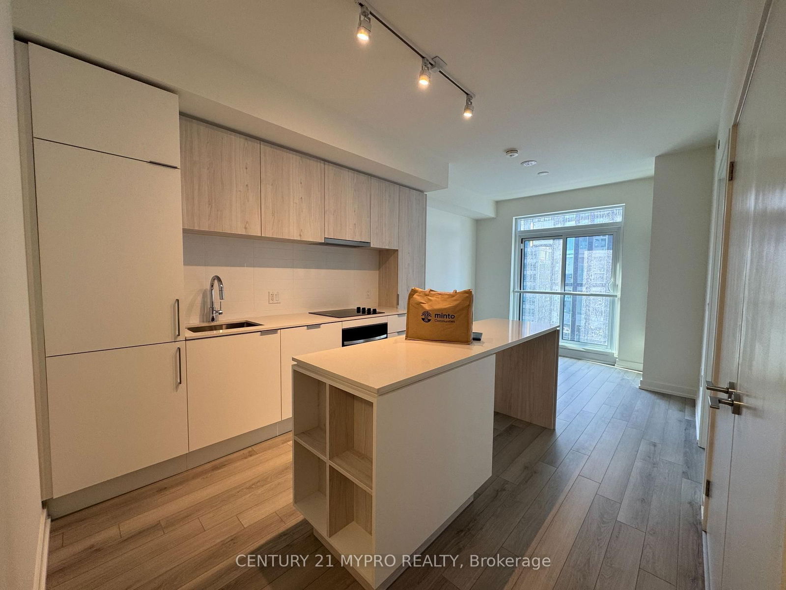 Condo for lease at 1010-89 Church Street, Toronto, Church-Yonge Corridor, M5C 2G3 - MLS: C12015888