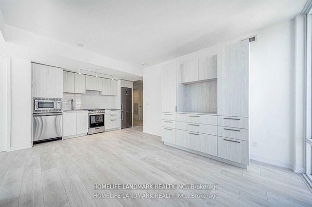 1805 - 501 Yonge Street