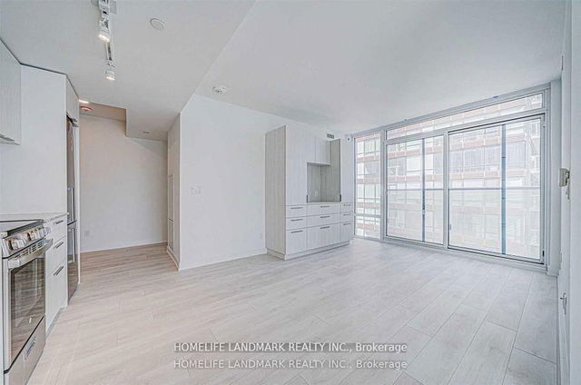 1805 - 501 Yonge Street