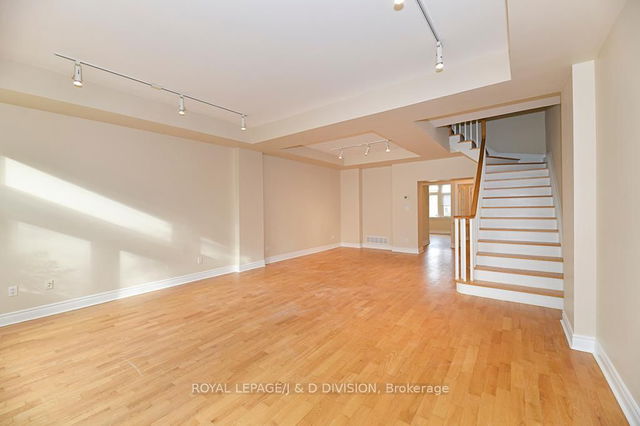 65 St Clements Avenue