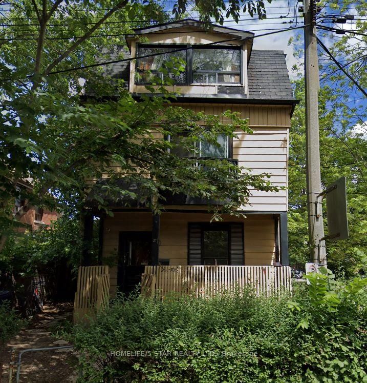 home for lease on 2-37 Bellwoods Avenue