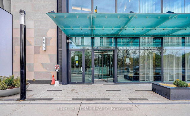 419 - 585 Bloor Street