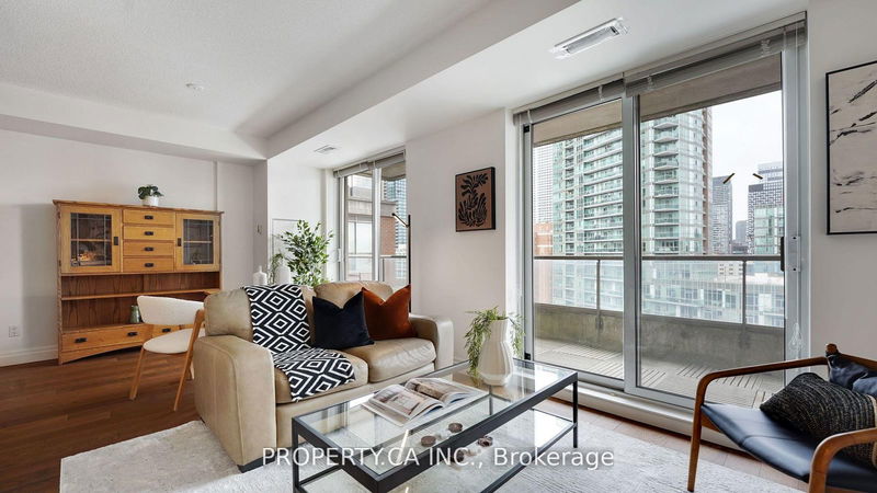 home for sale on 1212-168 King Street E