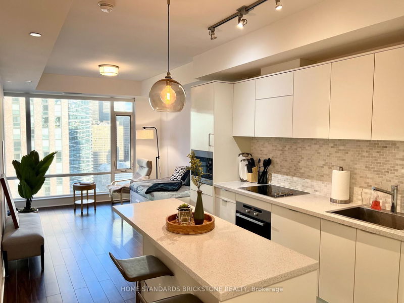 home for sale on 2908-21 Widmer Street