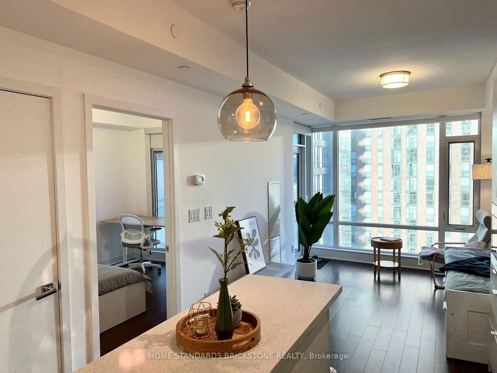 Condo for sale at 2908-21 Widmer Street, Toronto, Waterfront Communities C1, M5V 0B8 - MLS: C12019134