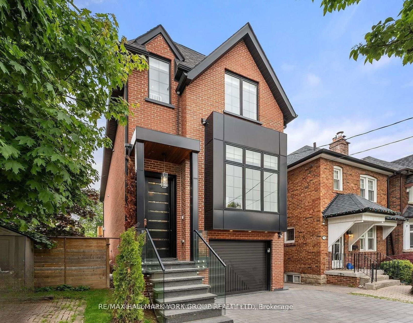 Detached House for sale at 100 Roe Avenue, Toronto, Lawrence Park North, M5M 2H7 - MLS: C12019396