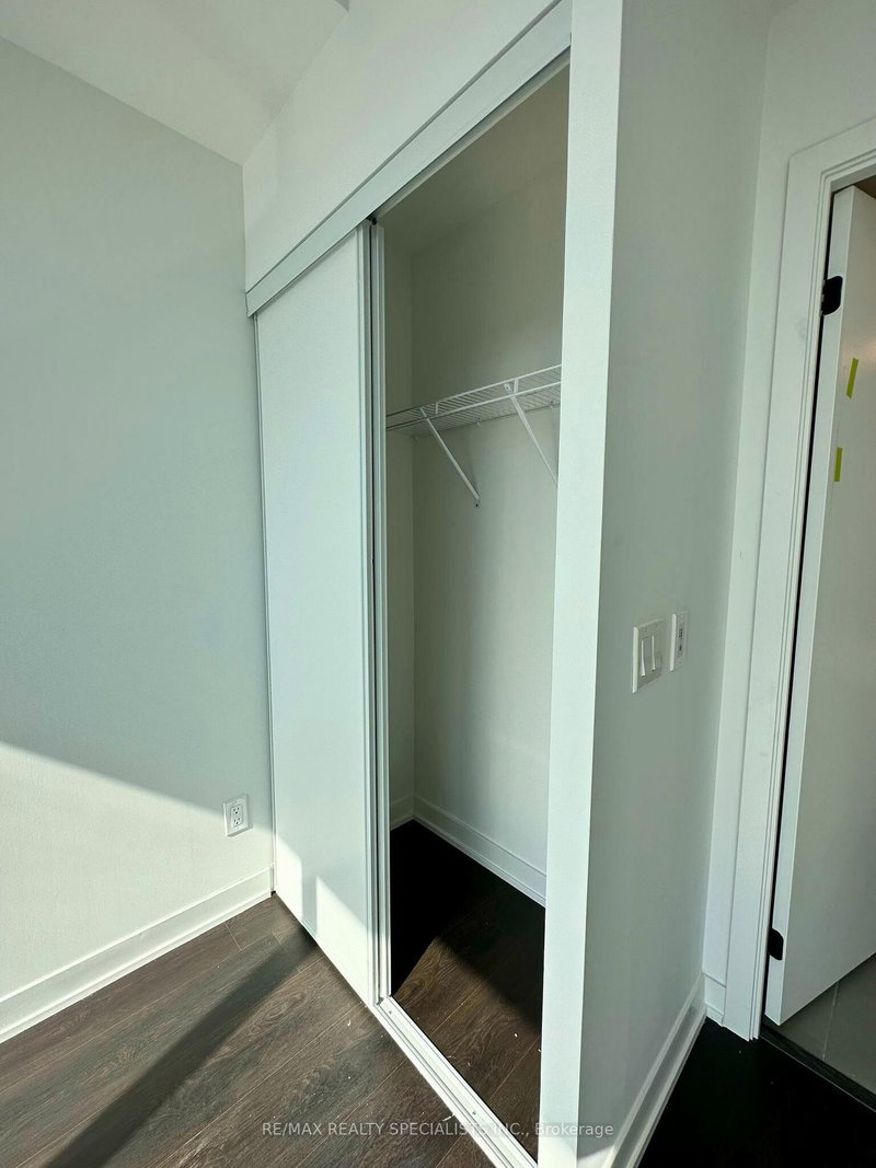 Room2