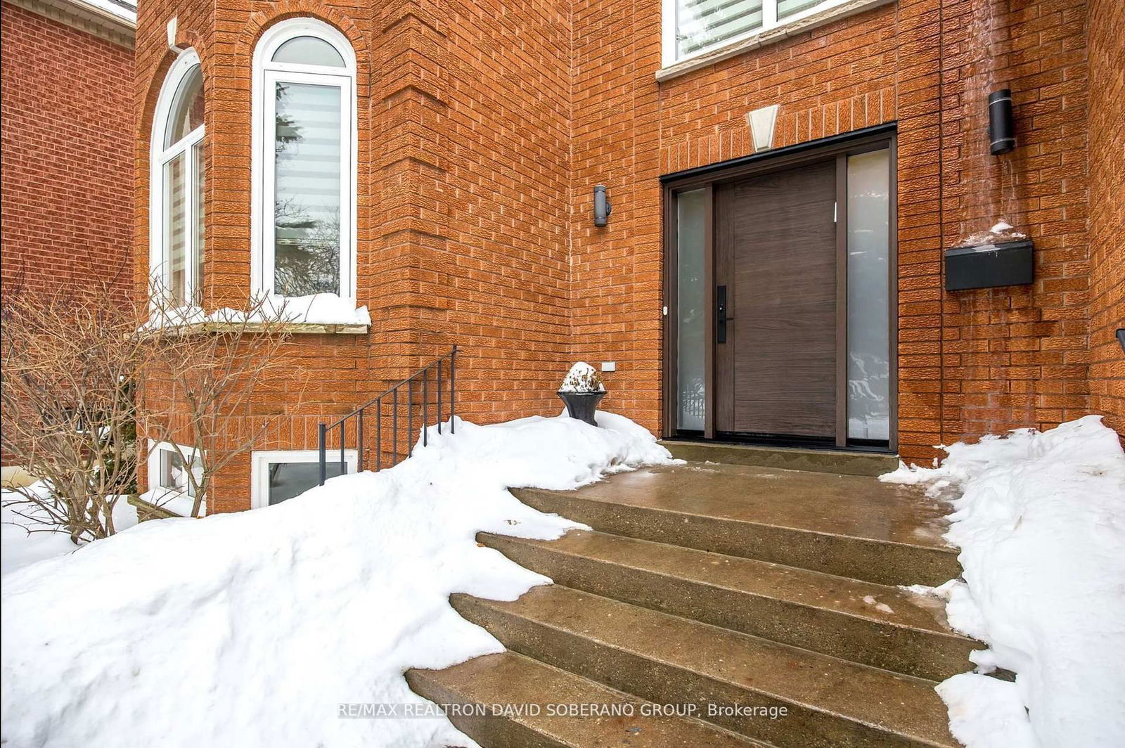 Detached House for sale at 214 Faywood Boulevard, Toronto, Clanton Park, M3H 6A9 - MLS: C12019966