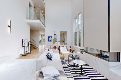 69 Elderwood Dr, Toronto - Forest Hill South image-0-1