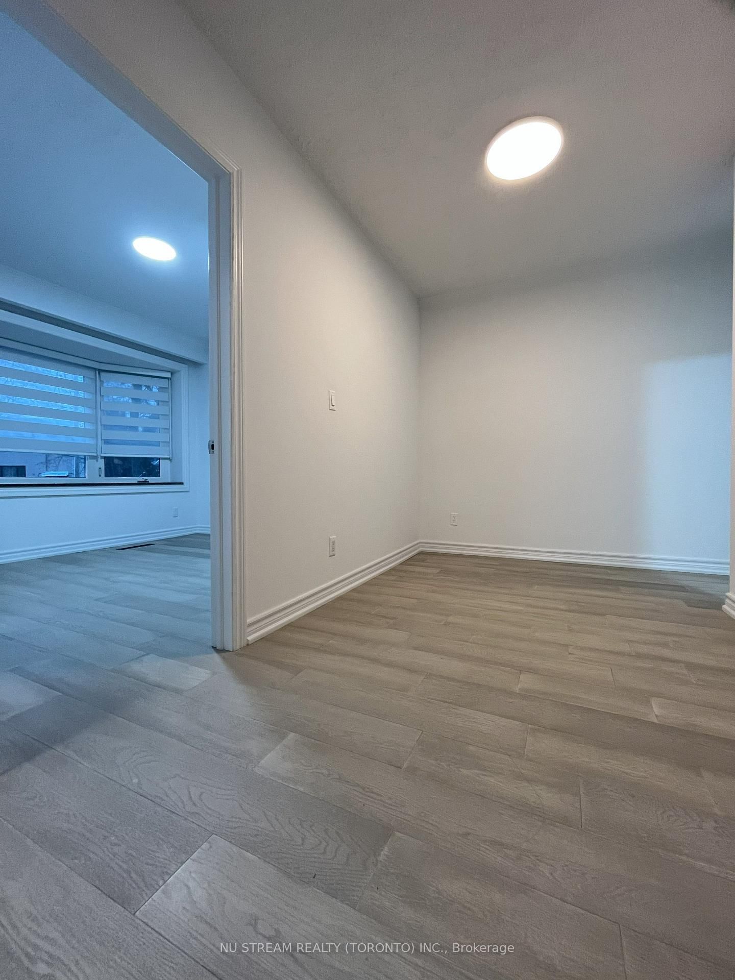 Semi-Detached House leased at Upper B-24 Dunboyne Court, Toronto, Westminster-Branson, M2R 2B7 - MLS: C12020899