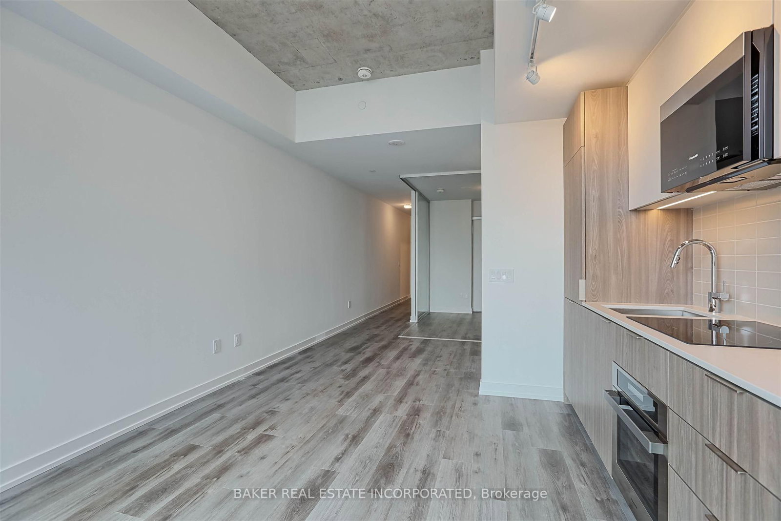28 Eastern Avenue, Unit 605 - Photo 14