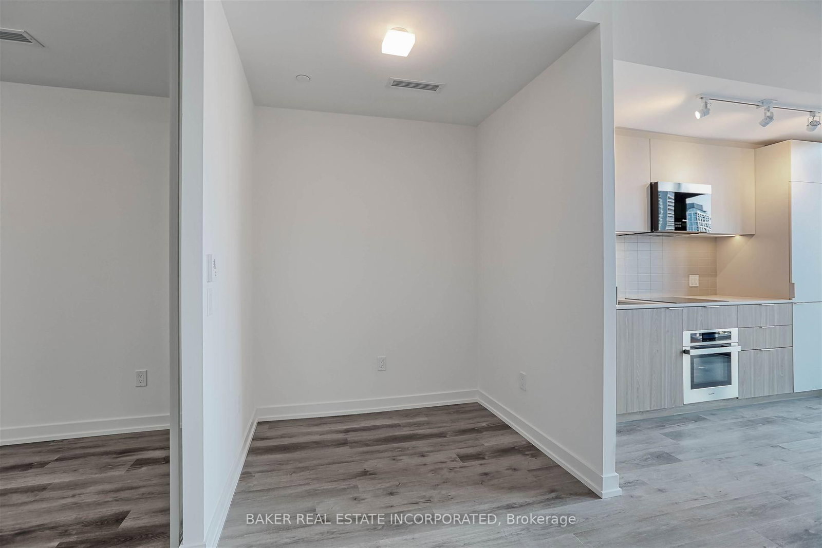 28 Eastern Avenue, Unit 605 - Photo 19