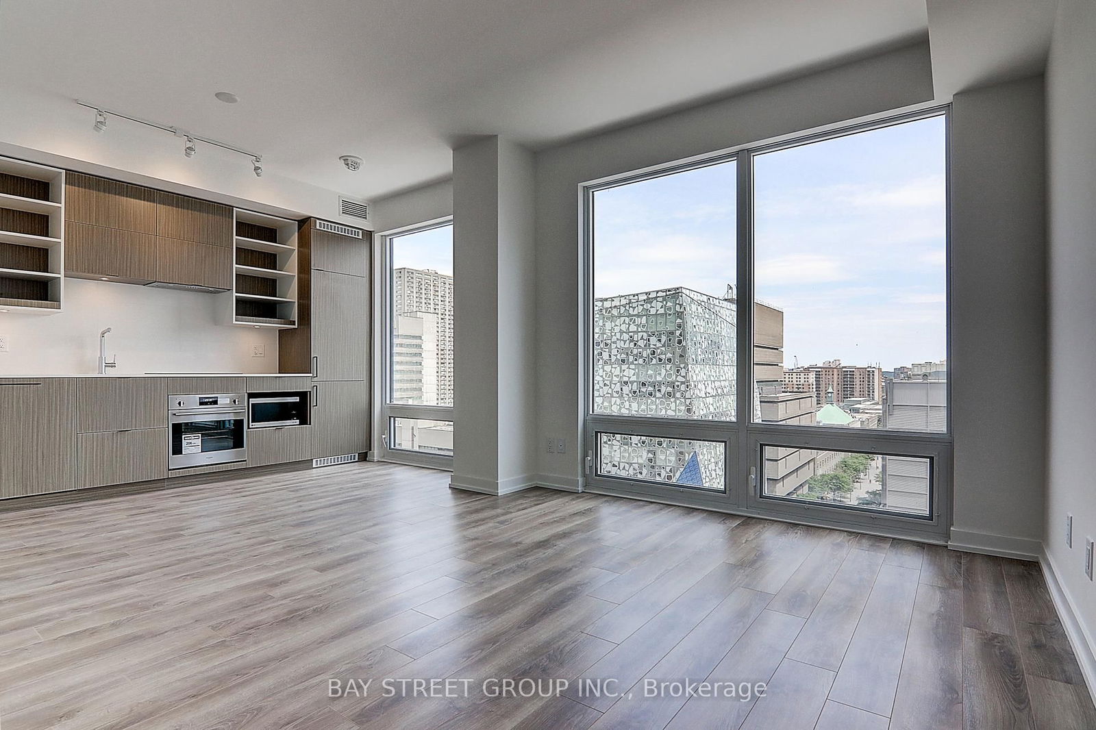 Condo for sale at 1002-20 Edward Street, Toronto, Bay Street Corridor, M5G 0C5 - MLS: C12021741