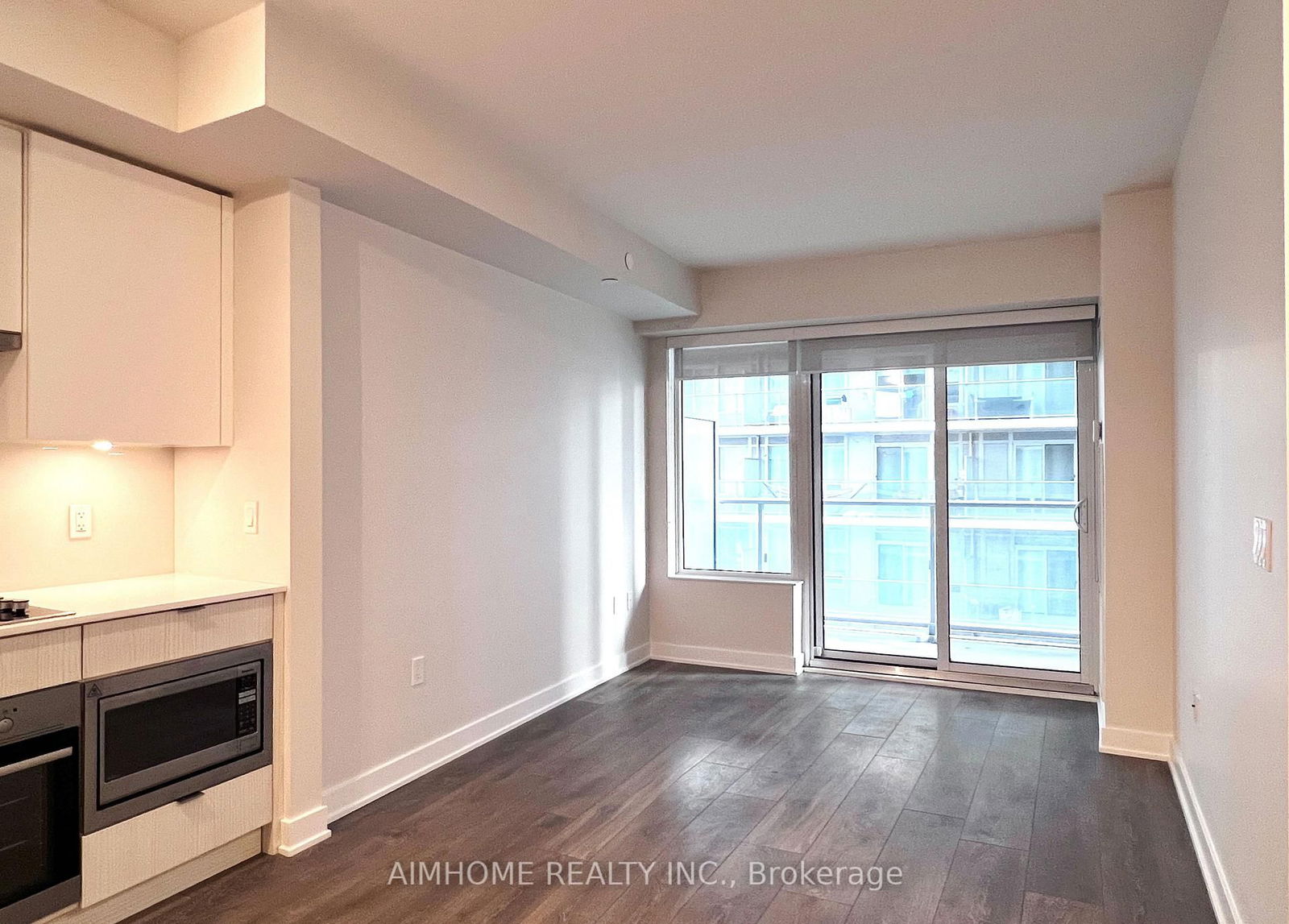 Condo for sale at 1906-99 Broadway Avenue, Toronto, Mount Pleasant West, M4P 0E3 - MLS: C12021816