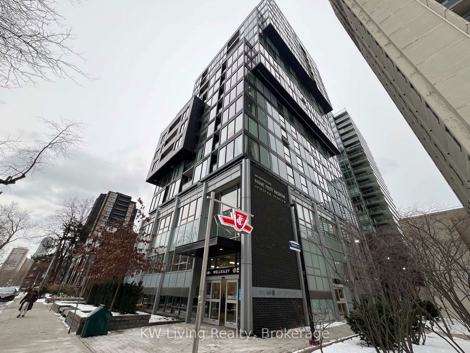 Condo for sale at 1007-17 Dundonald Street, Toronto, Church-Yonge Corridor, M4Y 0E4 - MLS: C12021914