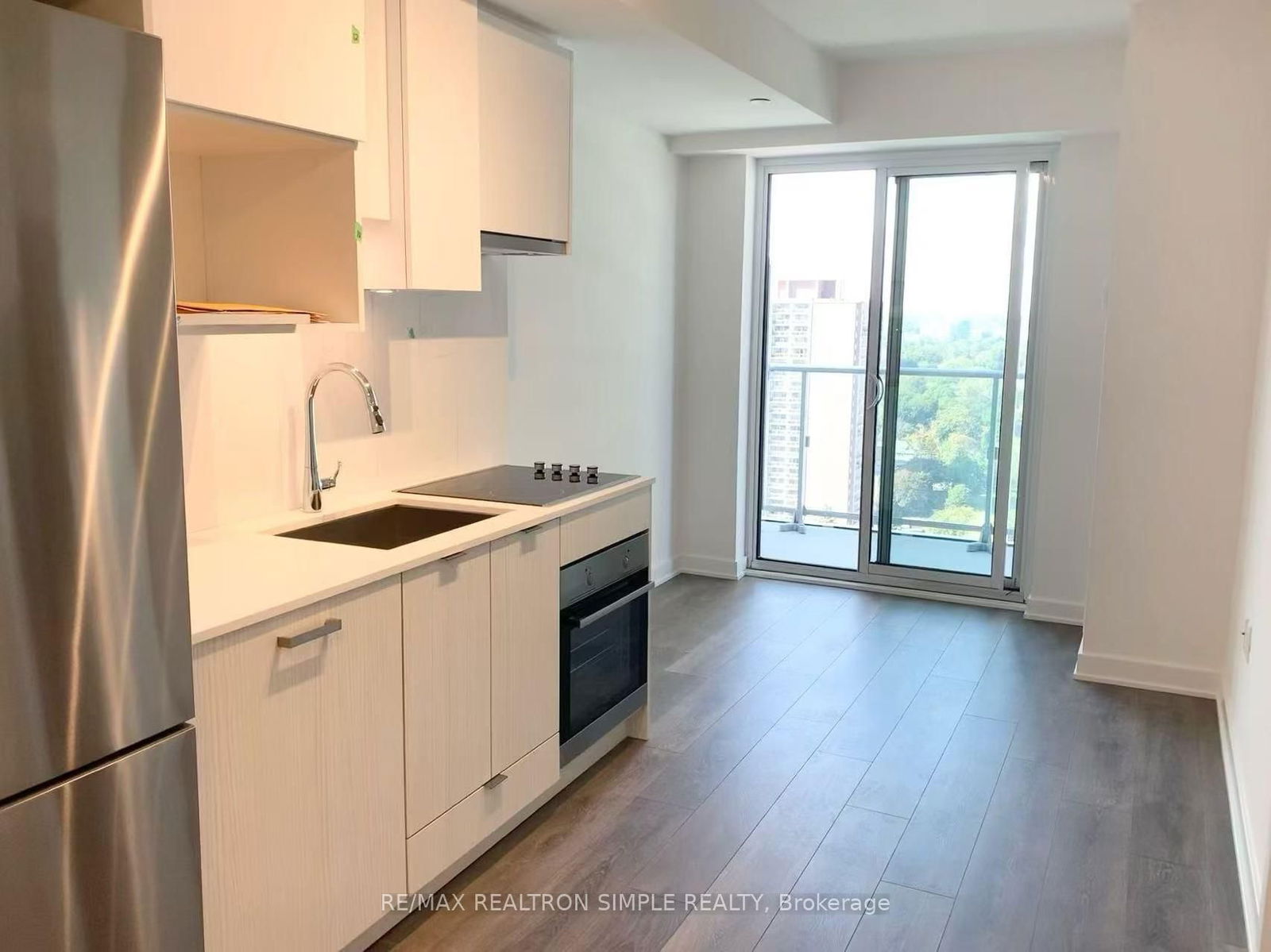 Condo for lease at 2113-195 Redpath Avenue, Toronto, Mount Pleasant West, M4P 0E4 - MLS: C12021949