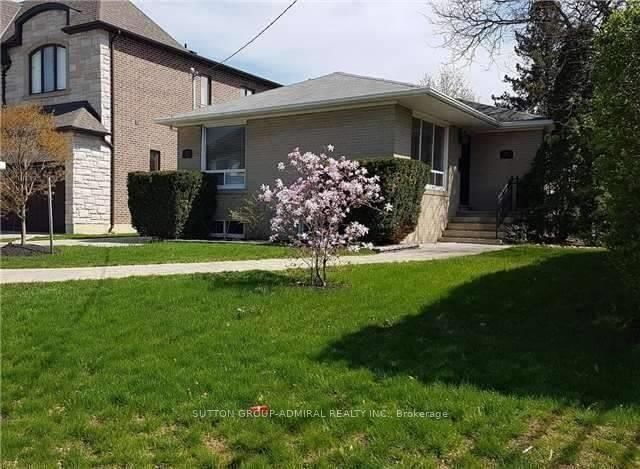 home for lease on Bsmt-87 Goulding Avenue