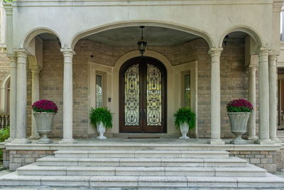 32 Arjay Cres, Toronto - Bridle Path-Sunnybrook-York Mills image-0-2